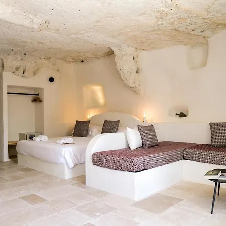 Masseria D'erchia Resort 3*