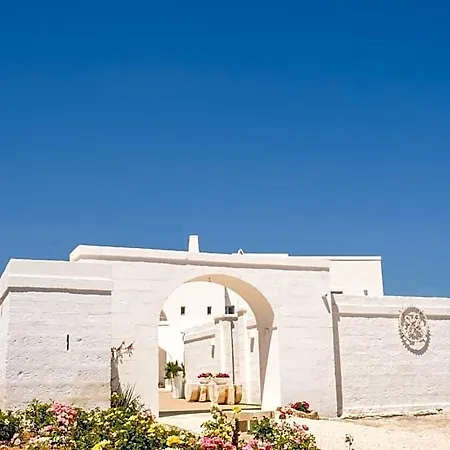 Masseria D'erchia Station touristique 3*