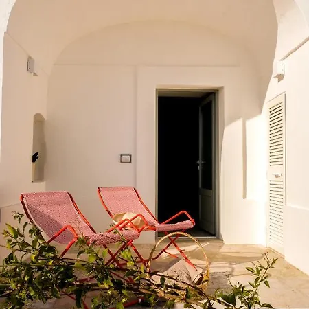 אתר נופש Masseria D'erchia 3*
